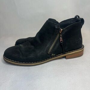 UGG Clementine Black leather boots